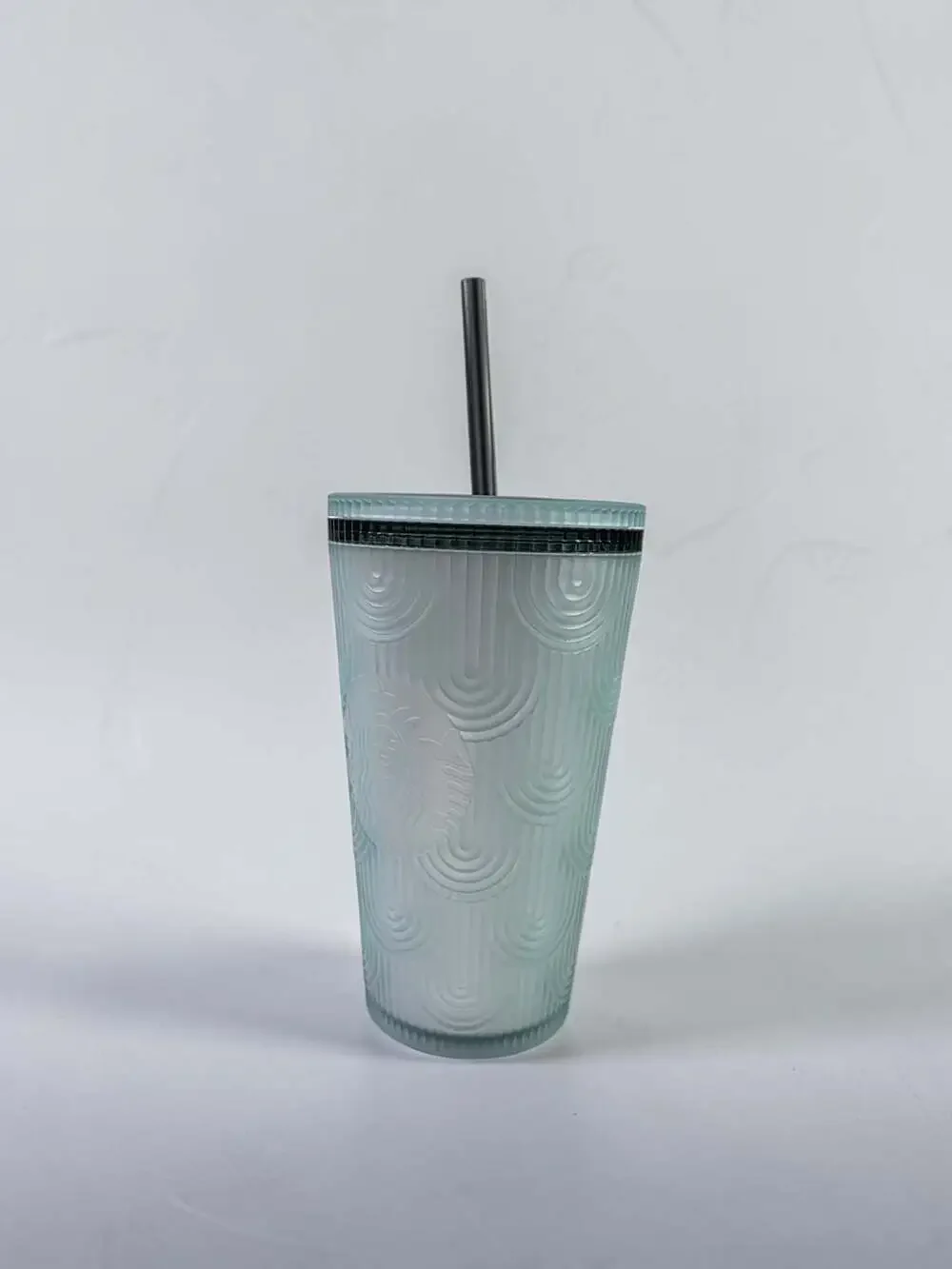 Starbucks 24oz Venti Cold Cup Tumbler with Aqua Blue Scalloped Pattern